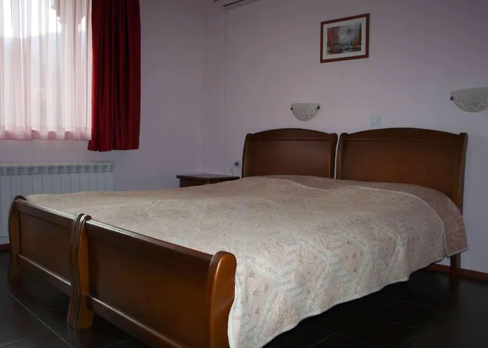 Spartak Family 2* Smolyan